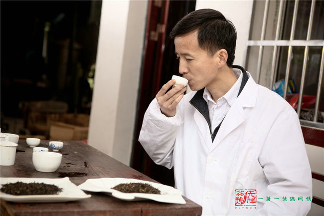 14435955043533140.jpg 14435955043533140.jpg