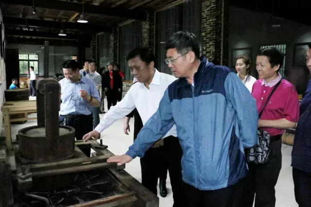 4.webp.jpg 4.webp.jpg